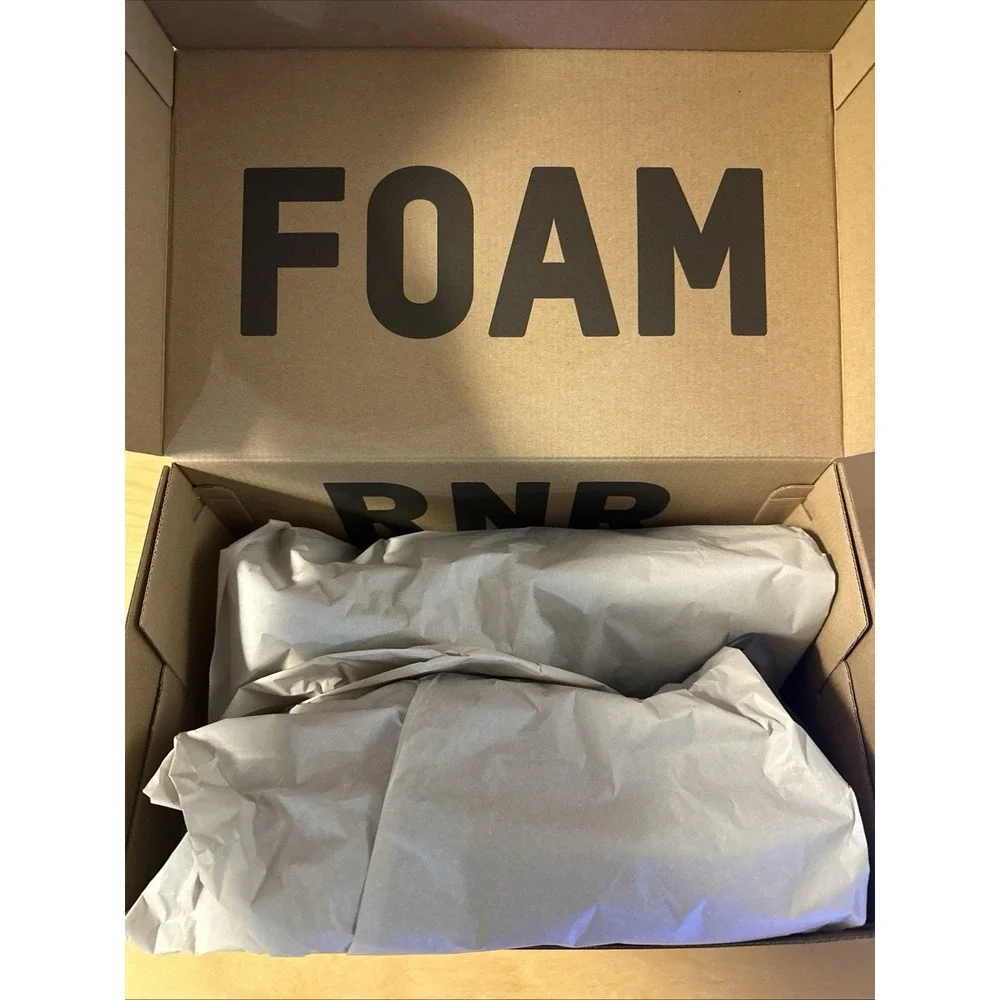 Size 11 - Adidas Men Yeezy Foam RNR Runner M Carbon IG5349